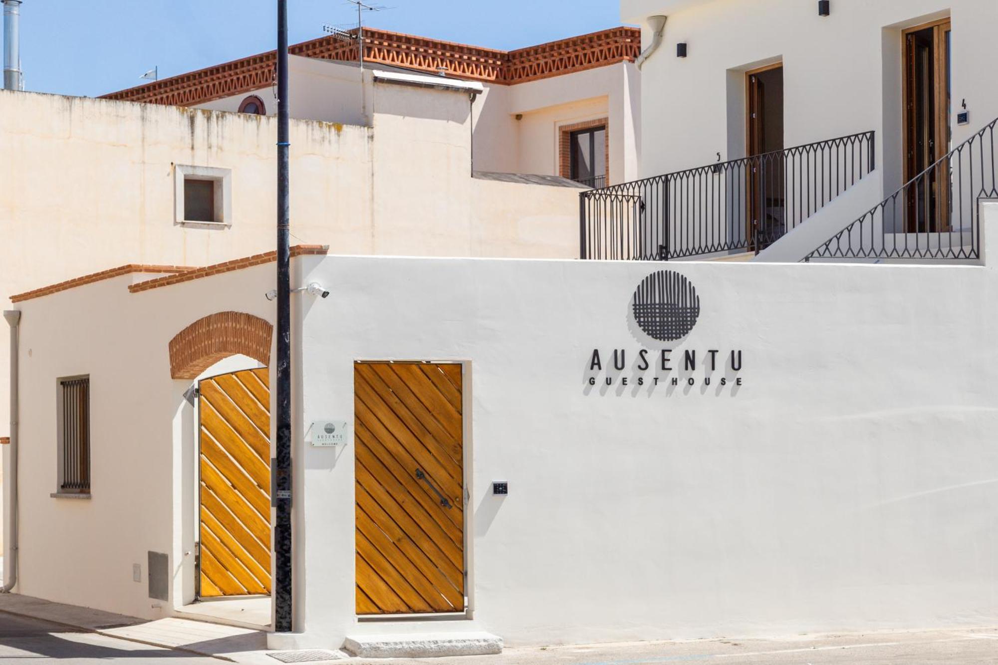 Ausentu Guest House Tortolì Exteriér fotografie